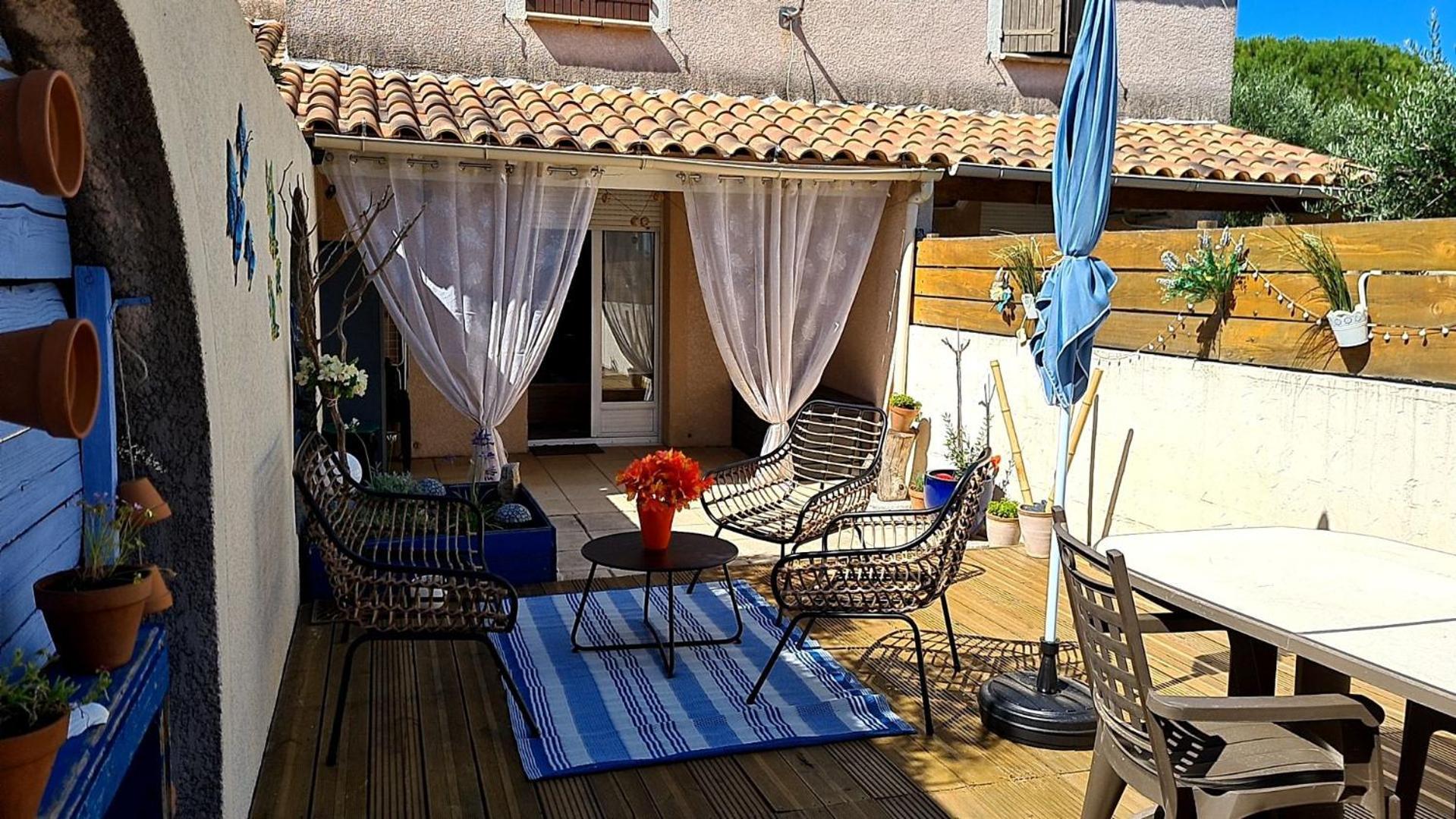 Maison Chaleureuse A Uzès Extérieur photo