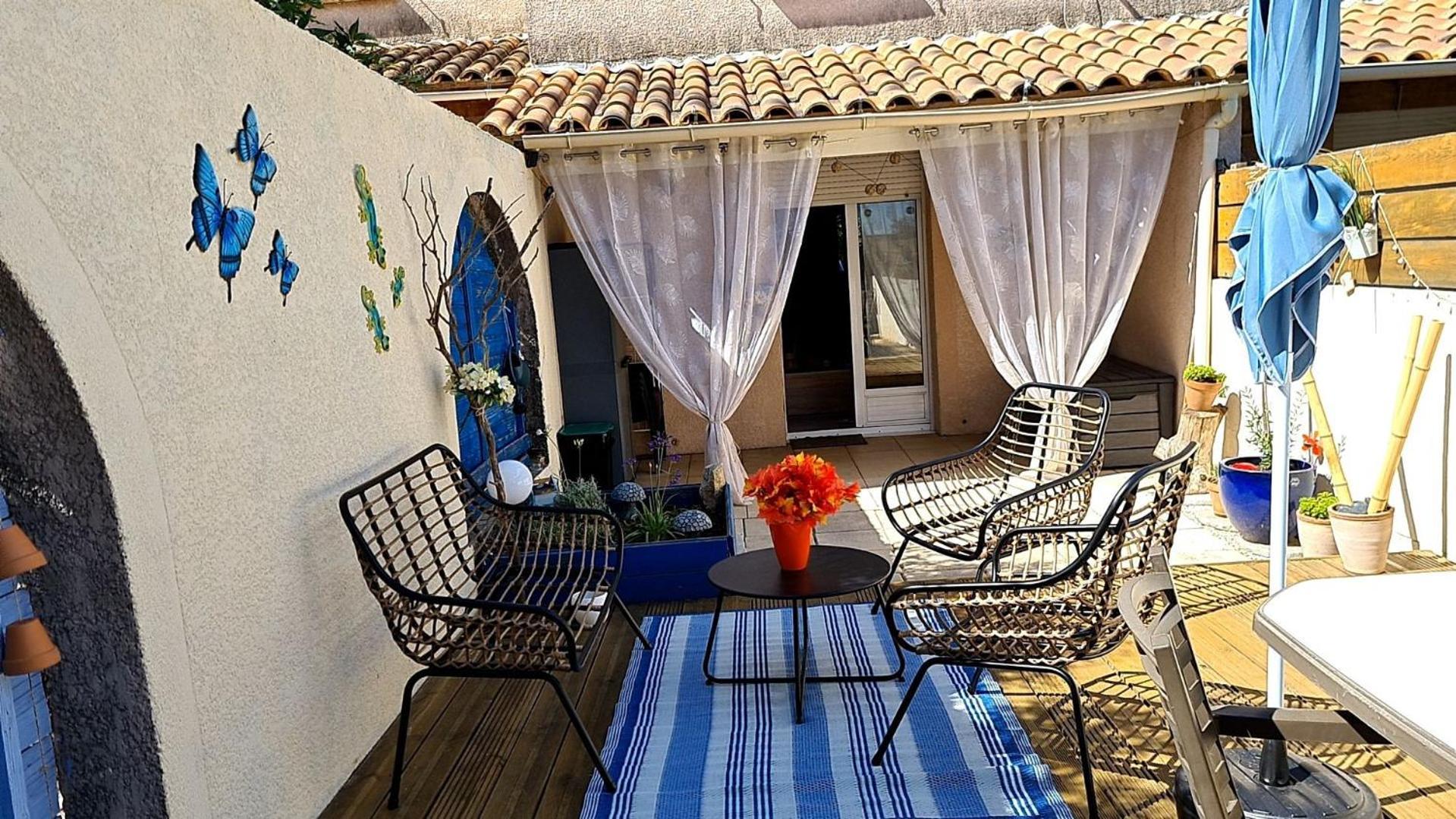 Maison Chaleureuse A Uzès Extérieur photo