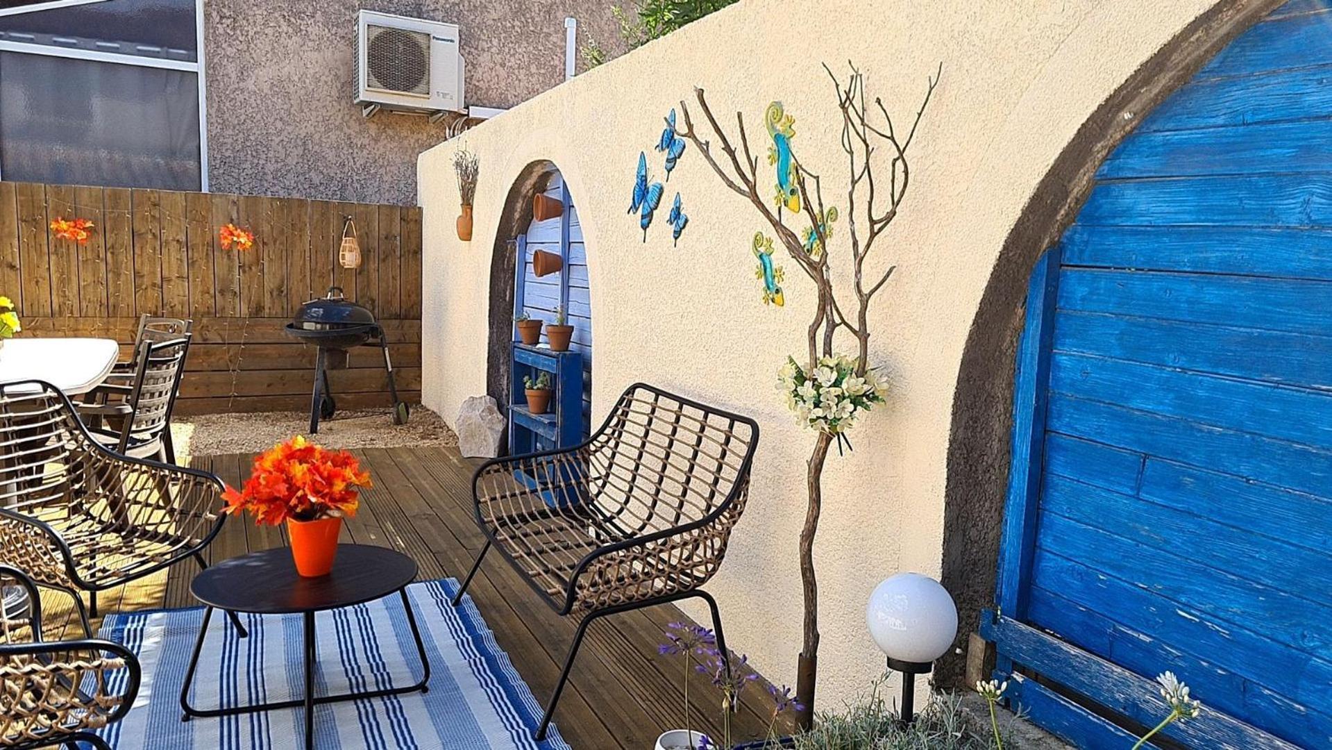 Maison Chaleureuse A Uzès Extérieur photo
